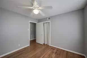 3322 Elmridge St, Houston, TX 77025 - Photo 18