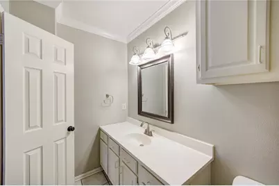 940 Wycliffe Drive #6, Houston, TX 77079 - Photo 18