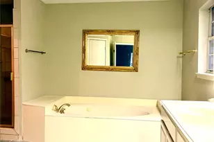 176 Circle Dr, Onalaska, TX 77360 - Photo 10