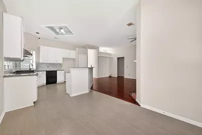 9846 N Villa Drive, Houston, TX 77064 - Photo 22