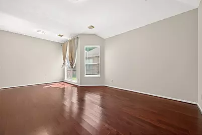 9846 N Villa Drive, Houston, TX 77064 - Photo 6