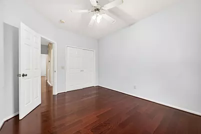 9846 N Villa Drive, Houston, TX 77064 - Photo 40