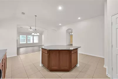 10 Barker Ridge Court, Spring, TX 77382 - Photo 8