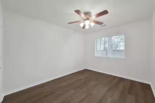 10 Barker Ridge Ct, Spring, TX 77382 - Photo 24