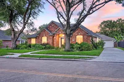 5814 Eldridge Glen Drive, Houston, TX 77041 - Photo 1