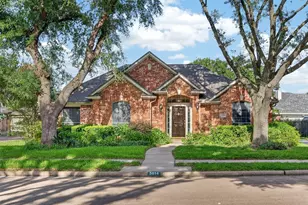 5814 Eldridge Glen Dr, Houston, TX 77041 - Photo 2
