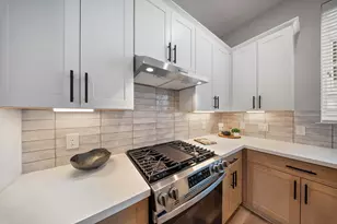 3516 Piney Woods Dr, Houston, TX 77018 - Photo 22