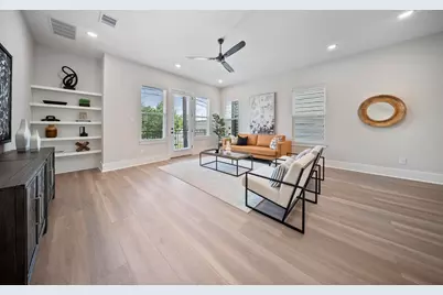 3516 Piney Woods Dr, Houston, TX 77018 - Photo 2