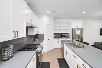 4124 Dorchester Street, Houston, TX 77016 - Photo 8