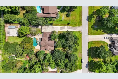 10410 Clubhouse Circle, Magnolia, TX 77354 - Photo 46