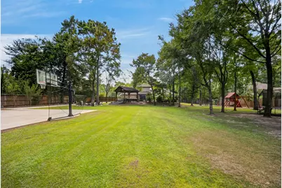 10410 Clubhouse Circle, Magnolia, TX 77354 - Photo 40