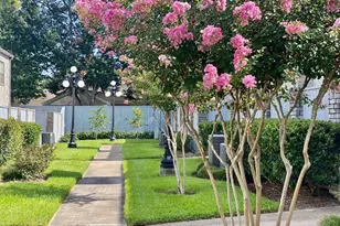 632 Wilcrest Dr, Houston, TX 77042 - Photo 1