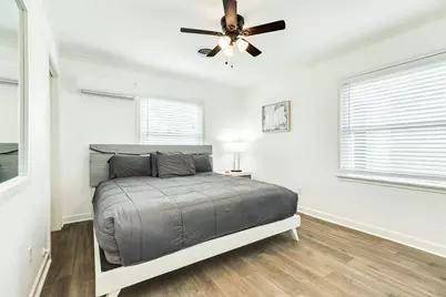 105 Marlin Avenue, Galveston, TX 77550 - Photo 16