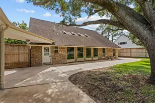 11635 Sageking Dr, Houston, TX 77089 - Photo 42