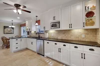 807 Dogwood Street, Katy, TX 77493 - Photo 14