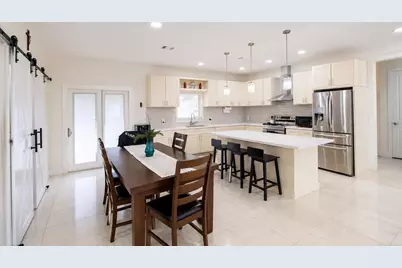 612 Sharon St, Prairie View, TX 77484 - Photo 6