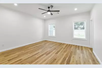 7486 Stanwick Drive, Houston, TX 77087 - Photo 14