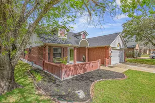 2022 Wilderland Cir, Bryan, TX 77807 - Photo 2