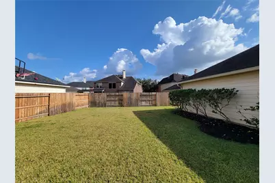 2309 Echo Harbor Drive, Pearland, TX 77584 - Photo 40