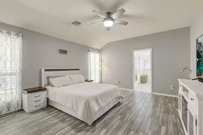 9934 Knob Hollow Way, Conroe, TX 77385 - Photo 14