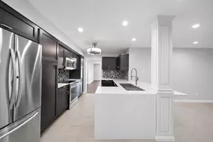 8954 Chatsworth Dr, Houston, TX 77024 - Photo 6