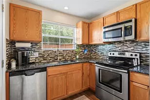 5501 Rio Sabinas St, Rosharon, TX 77583 - Photo 14