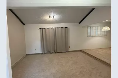 114 Linnville Drive, Port Lavaca, TX 77979 - Photo 4