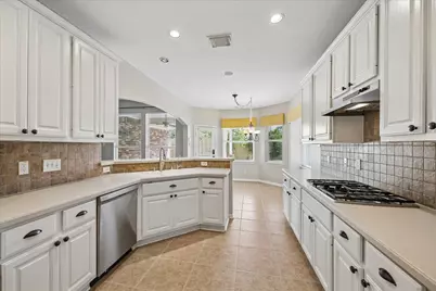12847 Magic Falls Drive, Tomball, TX 77377 - Photo 16