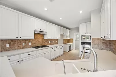12847 Magic Falls Drive, Tomball, TX 77377 - Photo 18