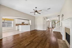 12847 Magic Falls Dr, Tomball, TX 77377 - Photo 14