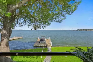 1422 Bowsprit Point, Willis, TX 77318 - Photo 2
