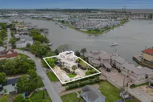 427 E Shore Dr, Kemah, TX 77565 - Photo 44