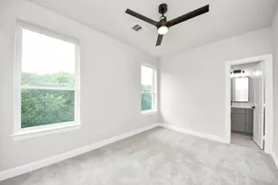 5218 Higgins St, Houston, TX 77033 - Photo 20
