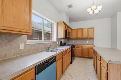 1327 Bartlett Cove Drive, Houston, TX 77067 - Photo 10