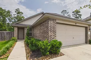 1300 Winding Willow Dr, Pinehurst, TX 77362 - Photo 1
