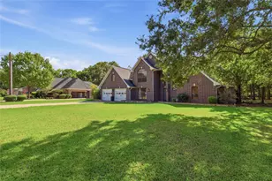 223 Oetken W, Anahuac, TX 77514 - Photo 6