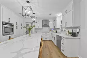 223 Oetken W, Anahuac, TX 77514 - Photo 18