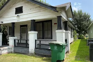 3255 Reeves St, Houston, TX 77004 - Photo 2