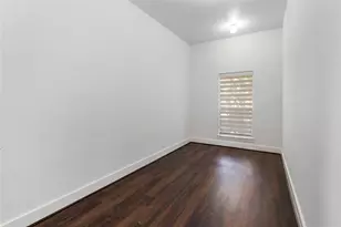 1221 Wedgewood Dr, Sugar Land, TX 77478 - Photo 12