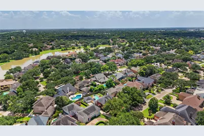 1221 Wedgewood Drive, Sugar Land, TX 77478 - Photo 40