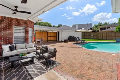 1221 Wedgewood Drive, Sugar Land, TX 77478 - Photo 32