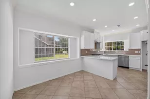 1013 Londonderry Ave, Friendswood, TX 77546 - Photo 12