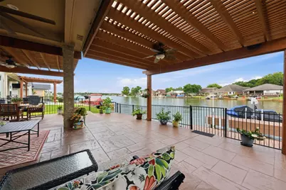 13681 Lakeside Place Drive, Willis, TX 77318 - Photo 28