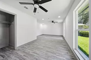 10431 Long River Dr, Sugar Land, TX 77498 - Photo 22