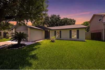 10431 Long River Drive, Sugar Land, TX 77498 - Photo 14