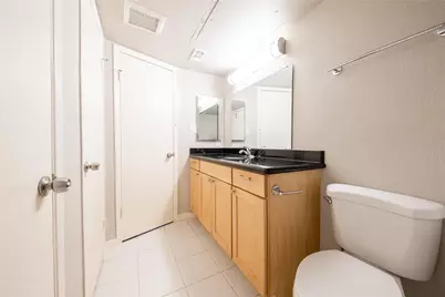 2626 Holly Hall Street #1201, Houston, TX 77054 - Photo 22