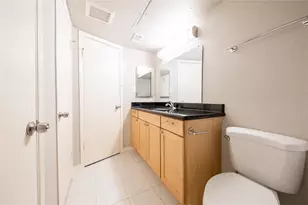 2626 Holly Hall St, Houston, TX 77054 - Photo 22