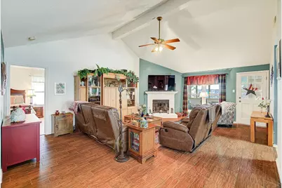 611 E Larkspur Circle, Pearland, TX 77584 - Photo 4