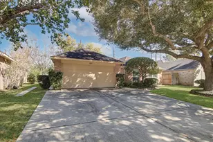 611 E Larkspur Cir, Pearland, TX 77584 - Photo 30