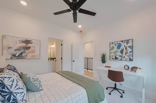 2120 Creston Dr, Houston, TX 77026 - Photo 14